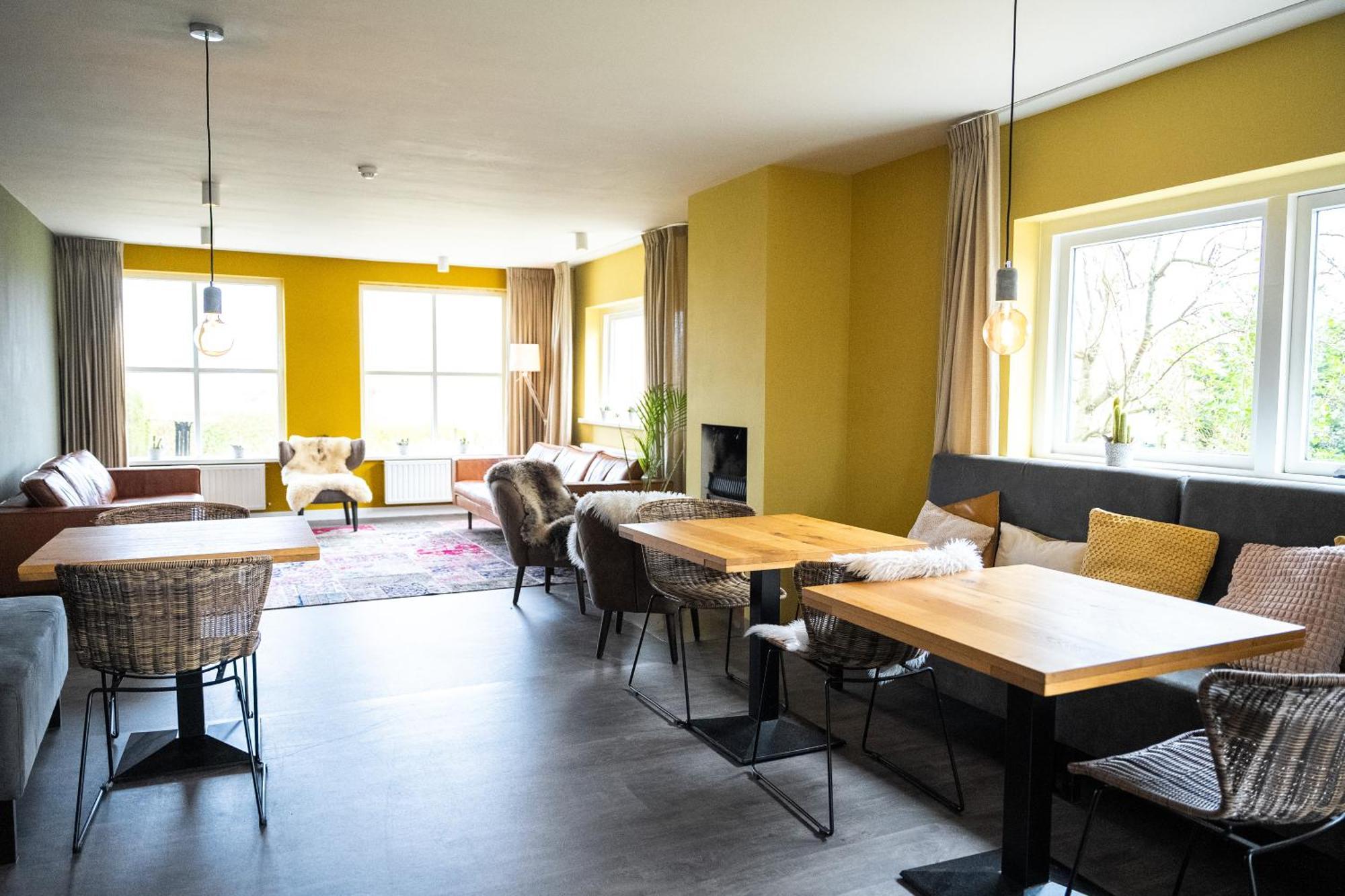 Hotel De Horper Wielen Kaard Exteriér fotografie