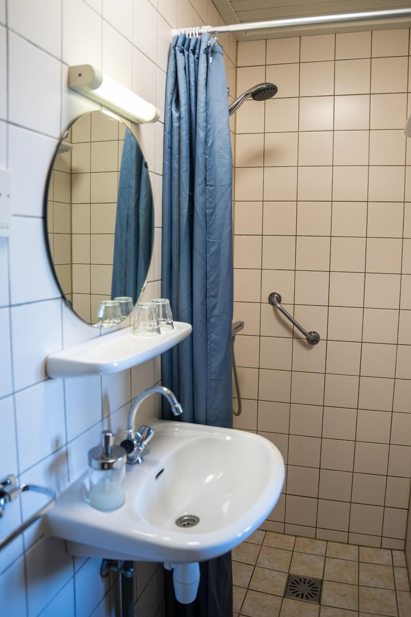 Hotel De Horper Wielen Kaard Exteriér fotografie