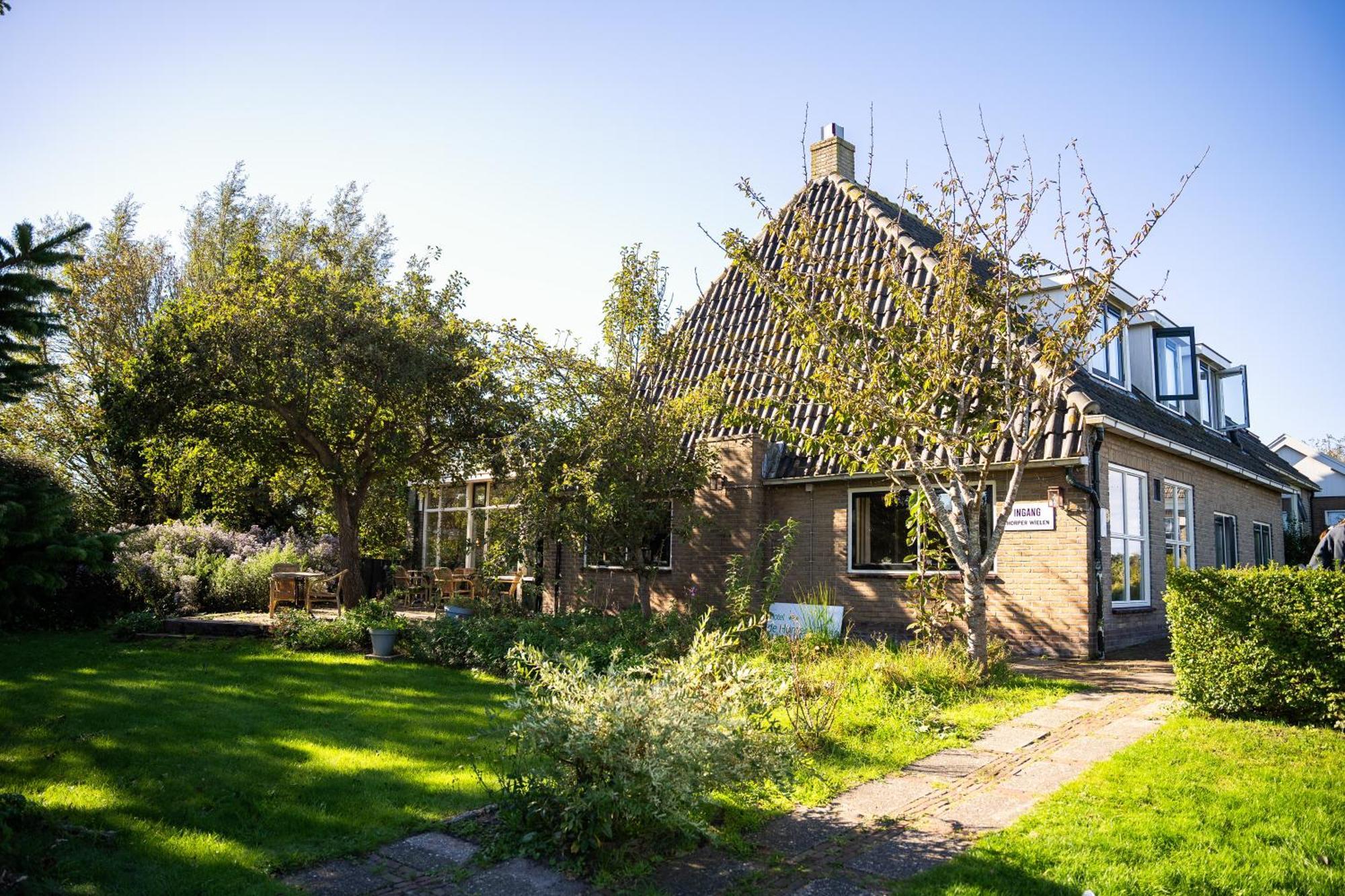 Hotel De Horper Wielen Kaard Exteriér fotografie