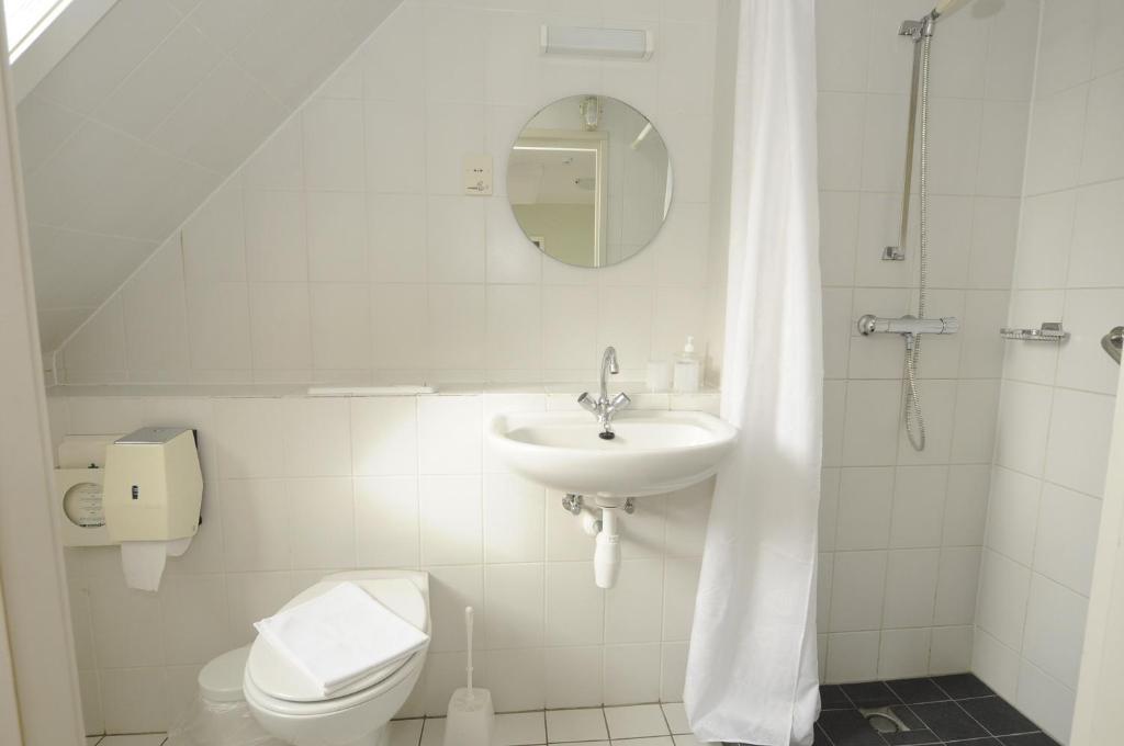 Hotel De Horper Wielen Kaard Exteriér fotografie